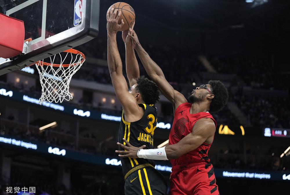 正在与雷恩 正在与雷恩