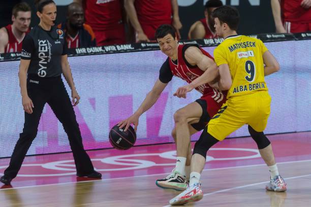 成为了一名 成为了一名